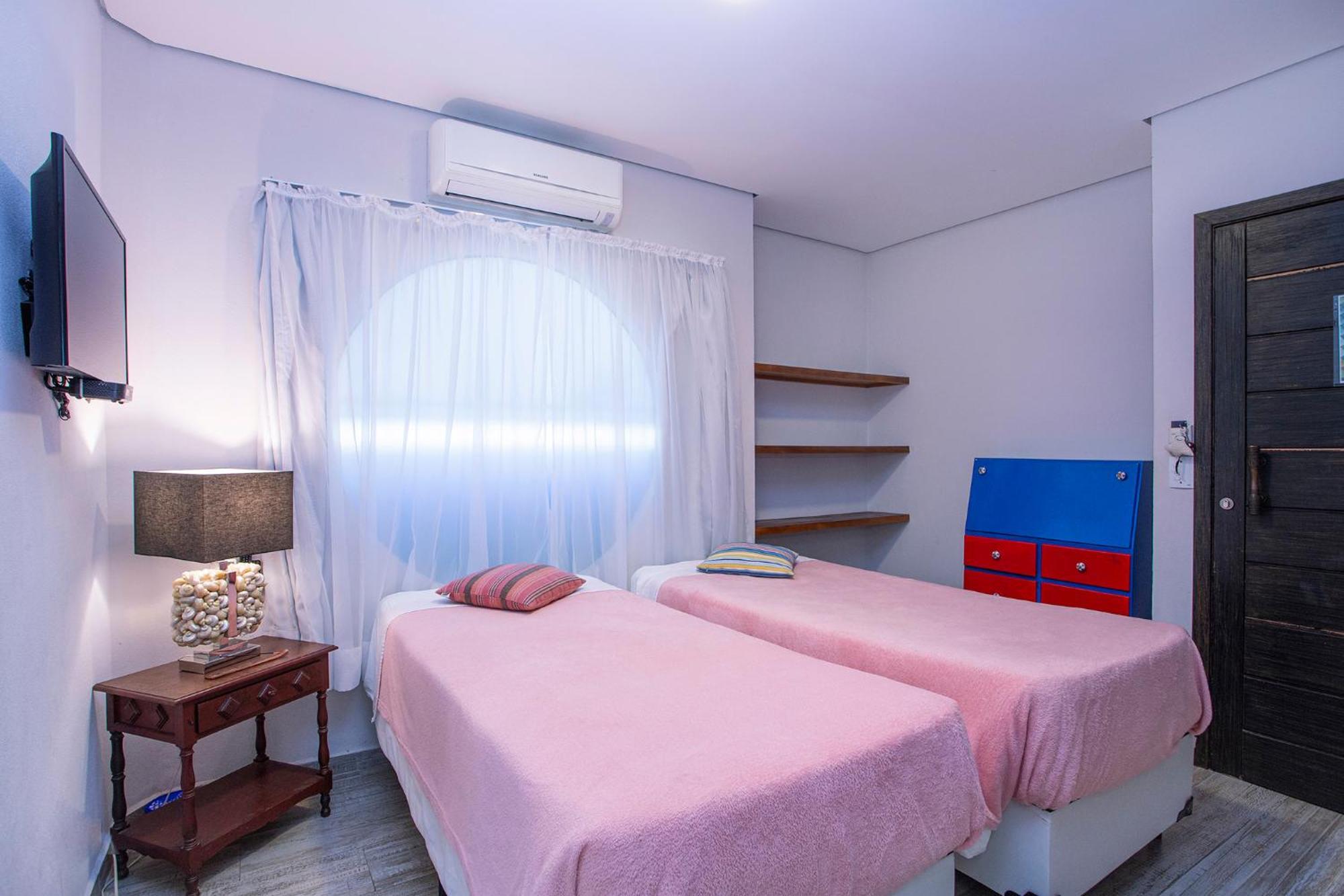 Hotel Vila Kebaya Ілябела Екстер'єр фото